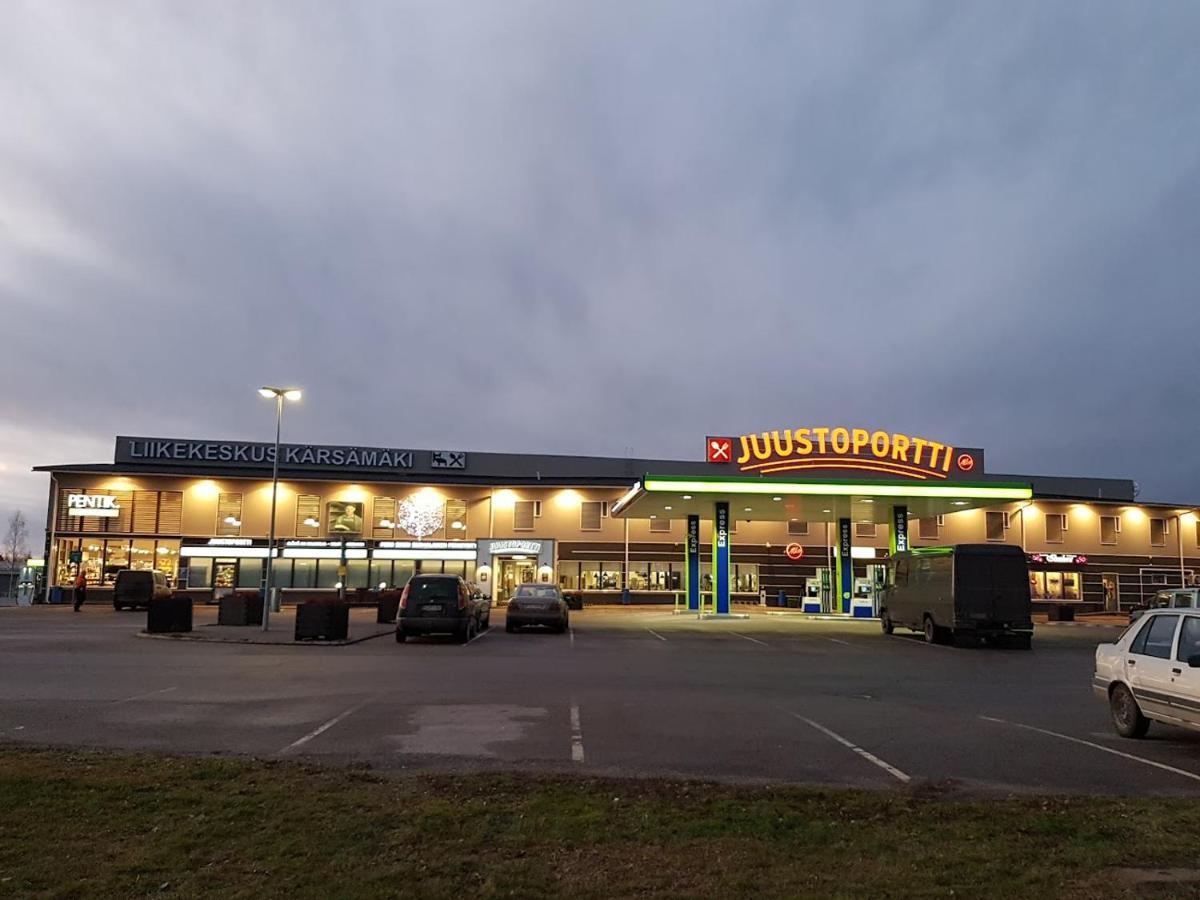 Hotelli Kaersaemaeki Karsamaki (North Ostrobothnia) Exterior foto
